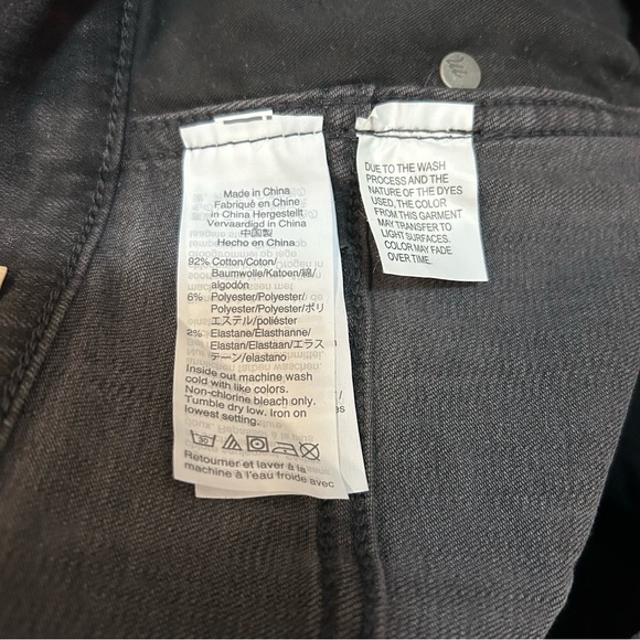 Madewell 10" High-Rise Skinny Jeans in Berkeley Black: Button-Through Edition - Picture 7 of 12